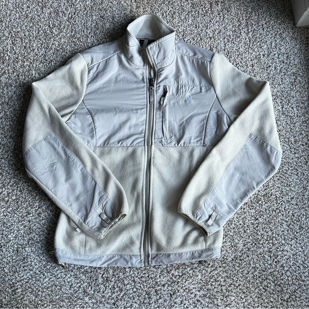 EUC Women's The North Face Denali Jacket size Large